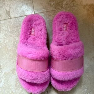 UGG Vibrant Pink Fluffy Platform Slides